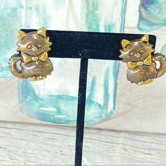 Vintage Bow Tie Kitties Earrings - Picture 1 of 7